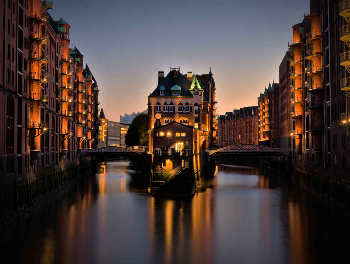 Hamburg Speicherstadt – Historisches Hafenviertel und Elbphilharmonie